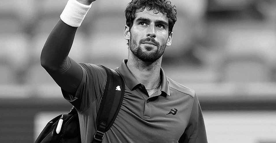 Phân tích tennis không khả dụng do thiếu thông tin